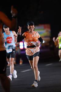 BIB: 050
                            <button type="button" onclick="openModal(23121573)" class="btn btn-primary btn-sm float-right btn-popup" data-toggle="modal" data-target=".modal-high-quality">
                        <i class="fas fa-shopping-cart"></i> Add to Cart
                    </button>
                                            <button type="button" onclick="isThisMe(23121573, true)" class="btn btn-success btn-sm float-right btn-popup btn-isme hidden" data-toggle="tooltip" data-placement="bottom" title="นี่คือรูปของคุณใช่ไหม คลิกที่นี่เพื่อเอาเข้าอัลบั้ม">
                        <i class="fas fa-plus"></i> Add to album
                    </button>
                    <button type="button" onclick="isThisMe(23121573, false)" class="btn btn-warning btn-sm float-right btn-popup btn-isnotme hidden">
                        <i class="fas fa-ban"></i> Remove from album
                    </button>